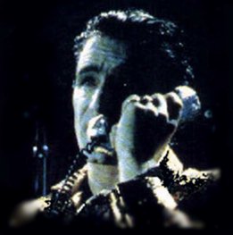 Mac Phisto @ the phone